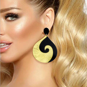 Wave of Glamour Earrings